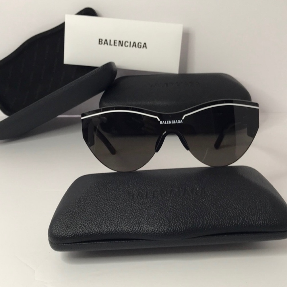 NOT FOR SALE -Balenciaga BB0004SA unisex shades, made in Italy. Brand new!